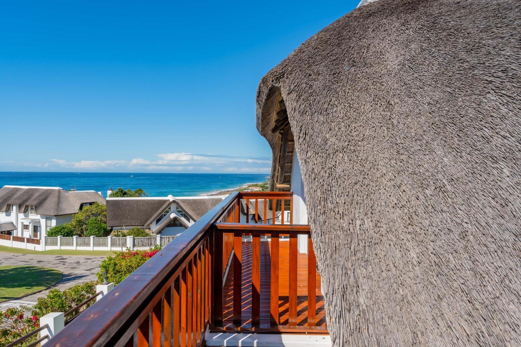 Cycads On Sea Guest House St. Francis Bay Exterior foto