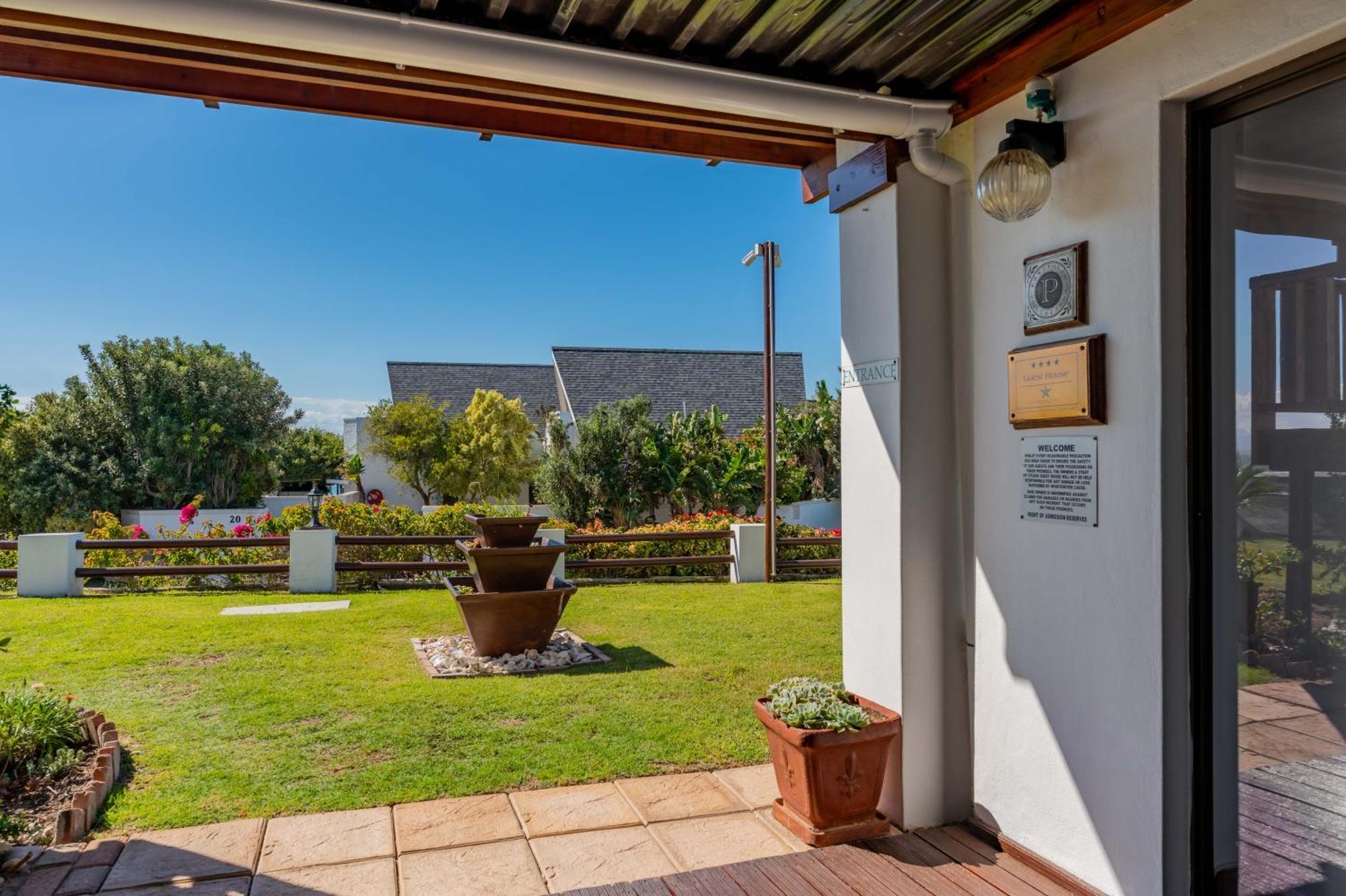 Cycads On Sea Guest House St. Francis Bay Exterior foto