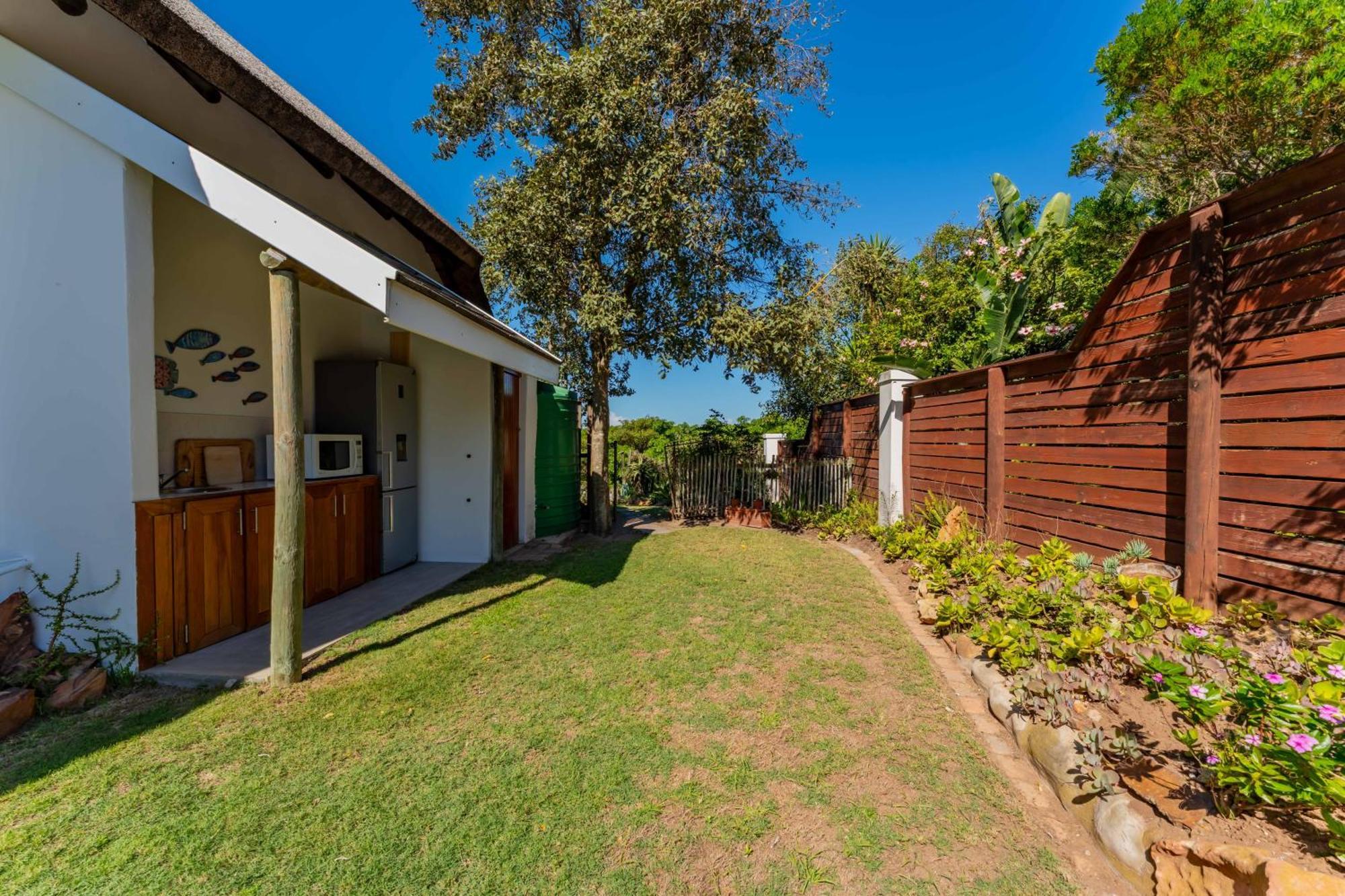 Cycads On Sea Guest House St. Francis Bay Exterior foto